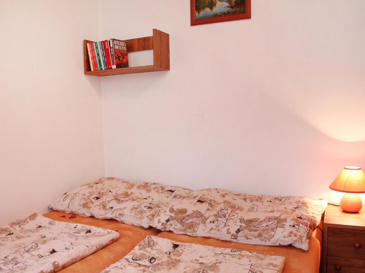 Apartment Janová Esterno foto